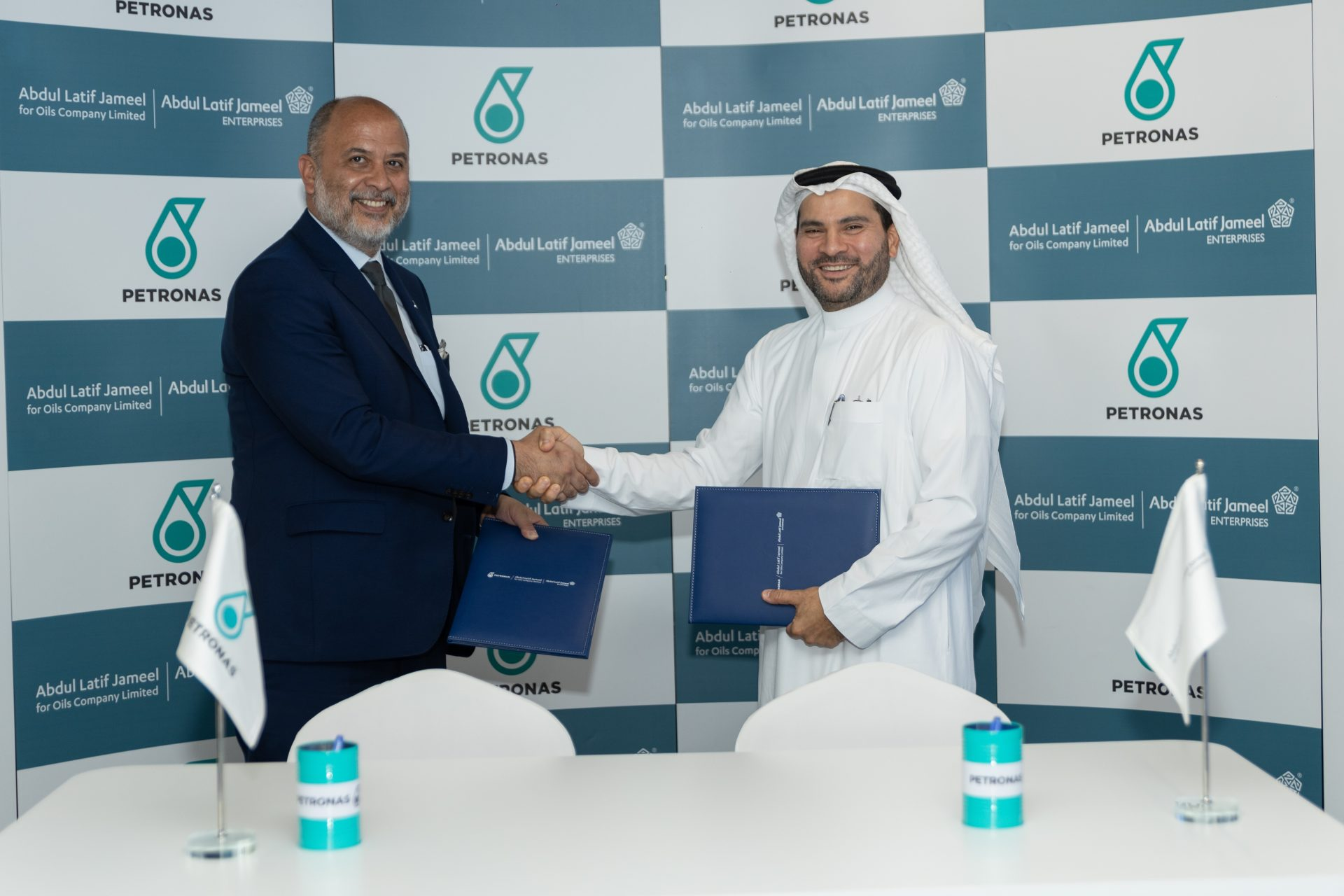 How Offshore Platforms Can Deliver Ethical IT Solutions for Saudi Oil & Gas Leaders